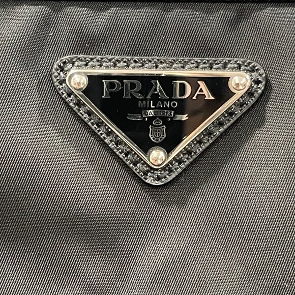 Prada Tessuto Nylon Saffiano Tote/Crossbody Black (JB1266) - Picture 2 of 10